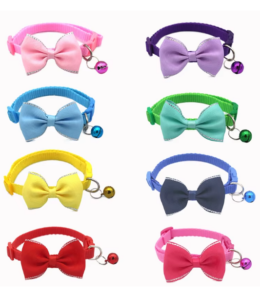 Collar with bow tie and bell